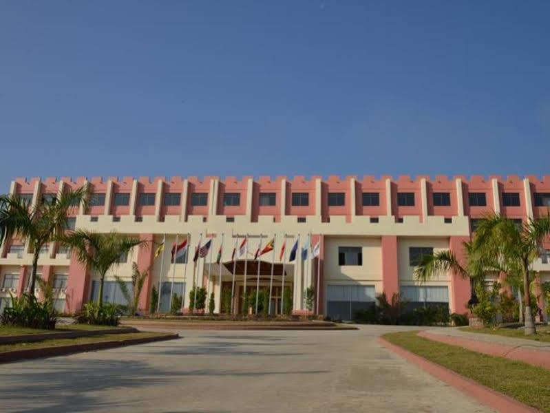 Great Wall Hotel - Nay Pyi Taw Oattara Thiri Zewnętrze zdjęcie